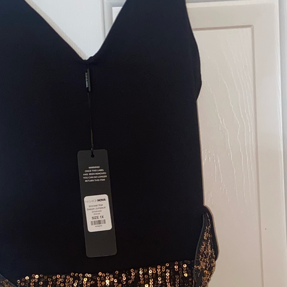 Jumpsuit - Picture 2 of 10